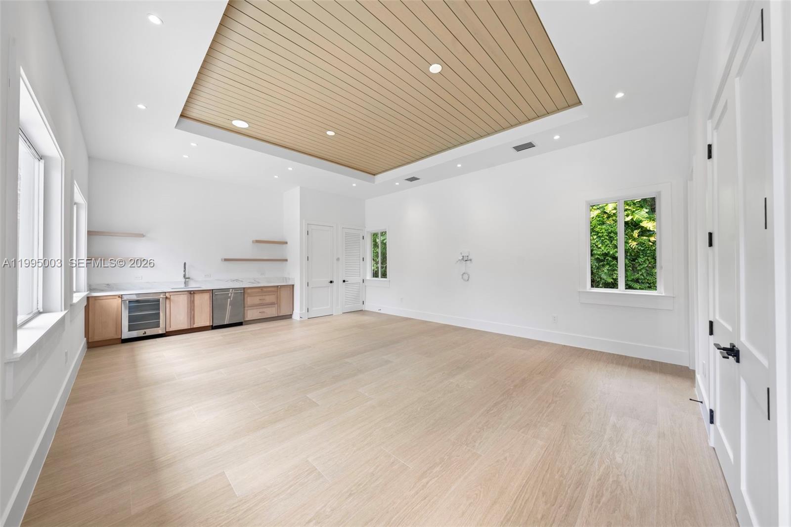 SUNILAND ESTATES 1ST ADDN - Residential