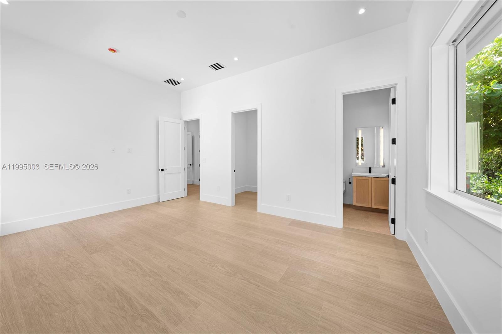 SUNILAND ESTATES 1ST ADDN - Residential