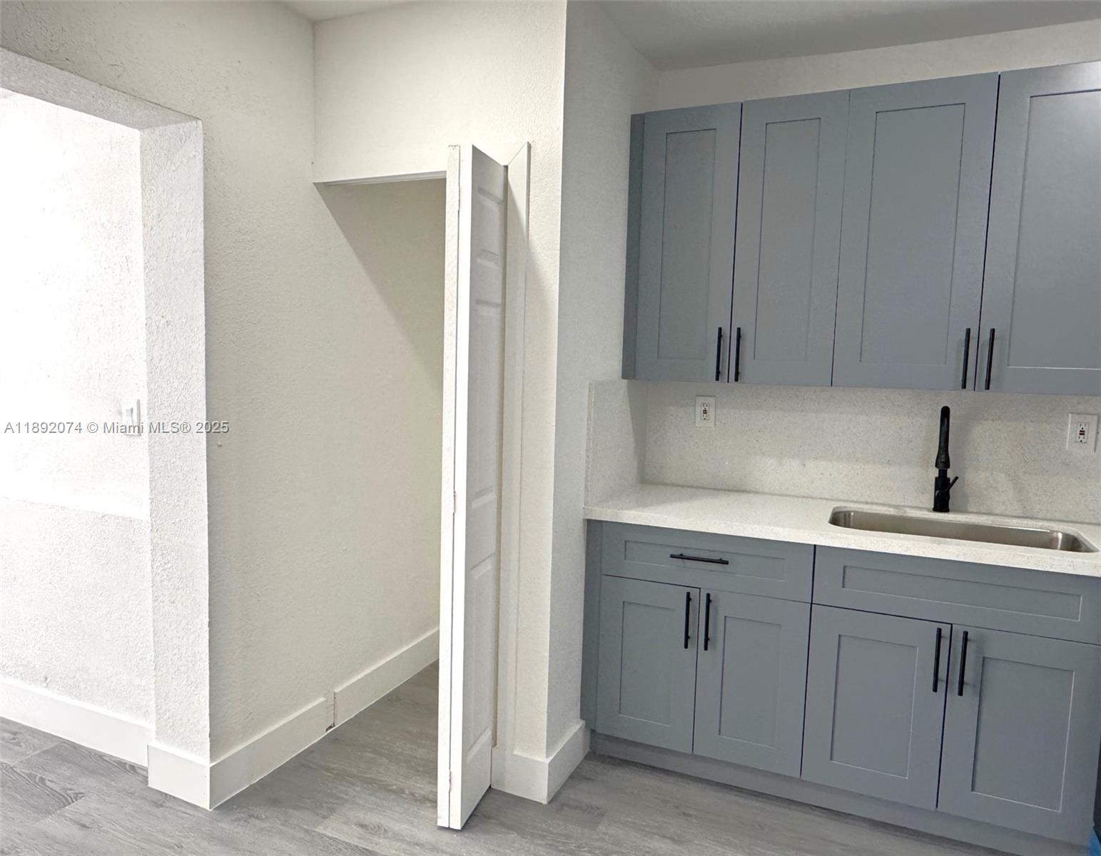 BROADMOOR MANOR - Residential