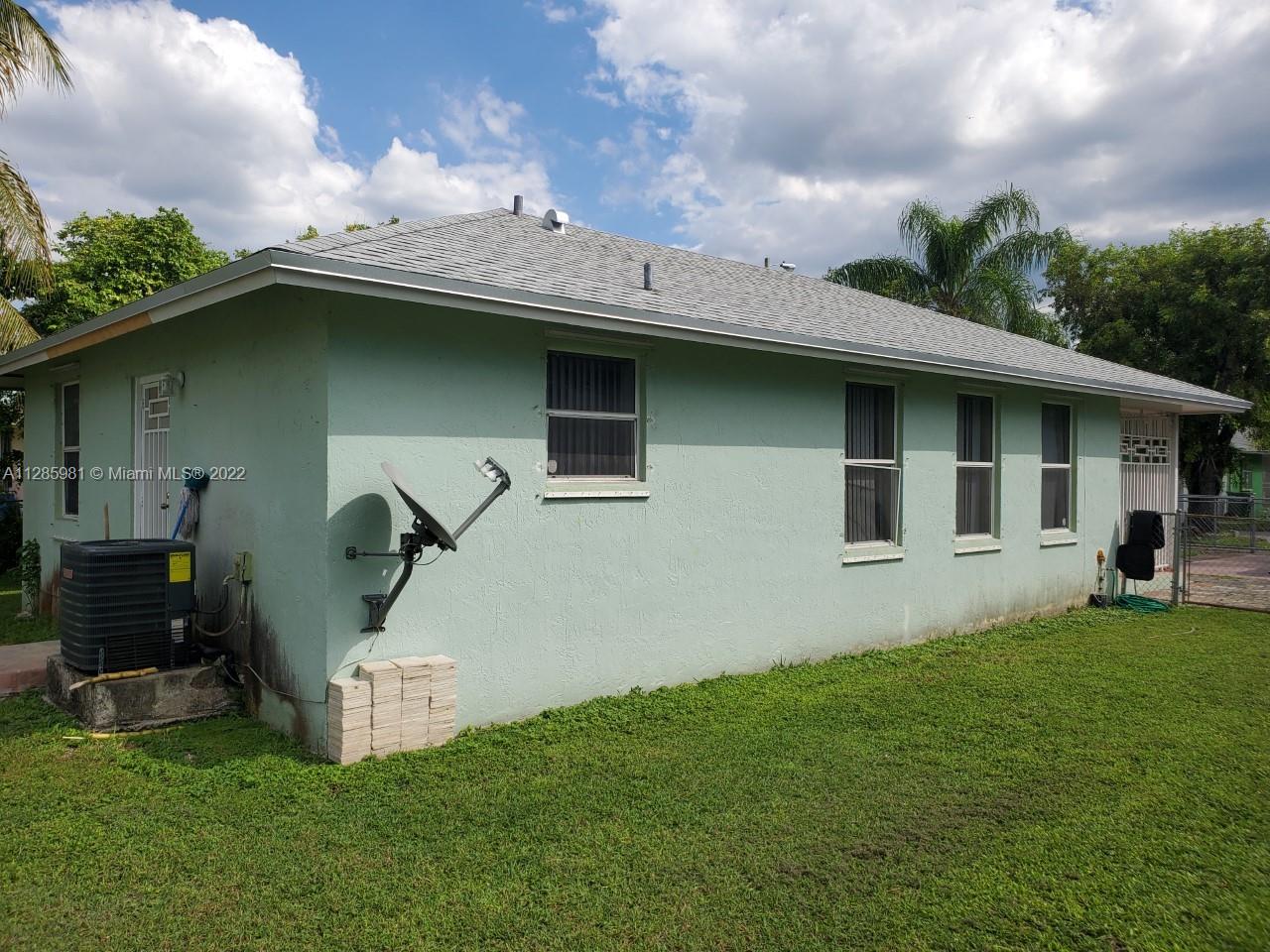 BURDINES HABITAT - Residential