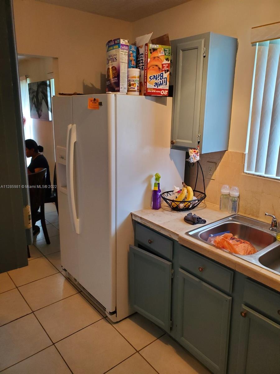 BURDINES HABITAT - Residential