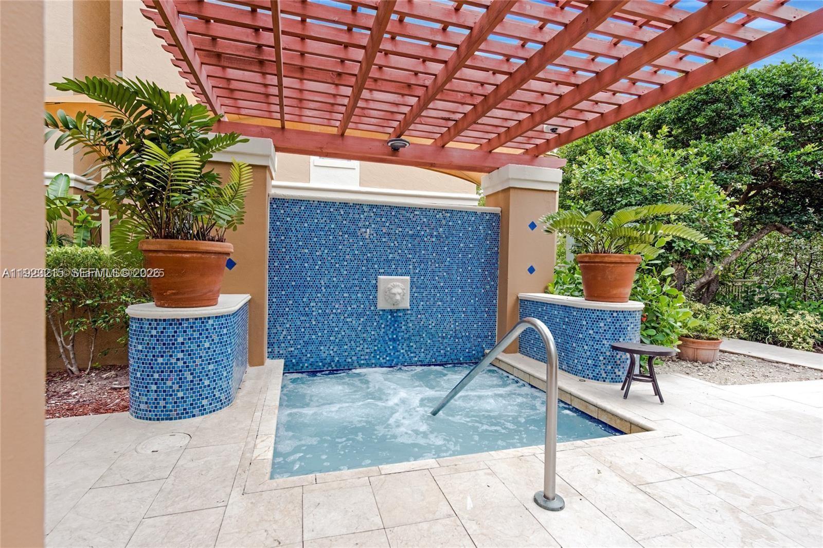 THE YACHT CLUB AT AVENTUR - Residential