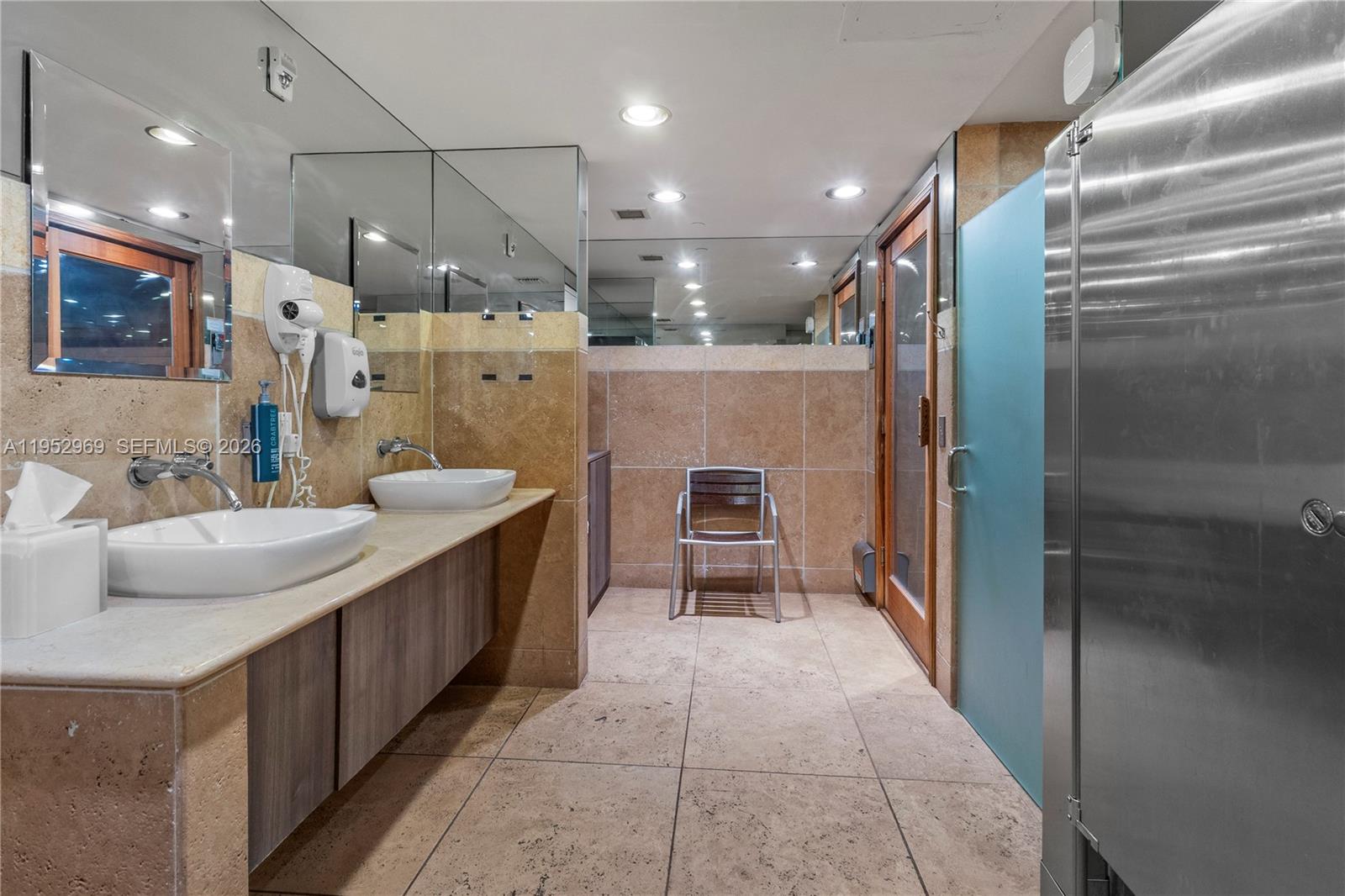 BENTLEY BEACH CONDO - Residential