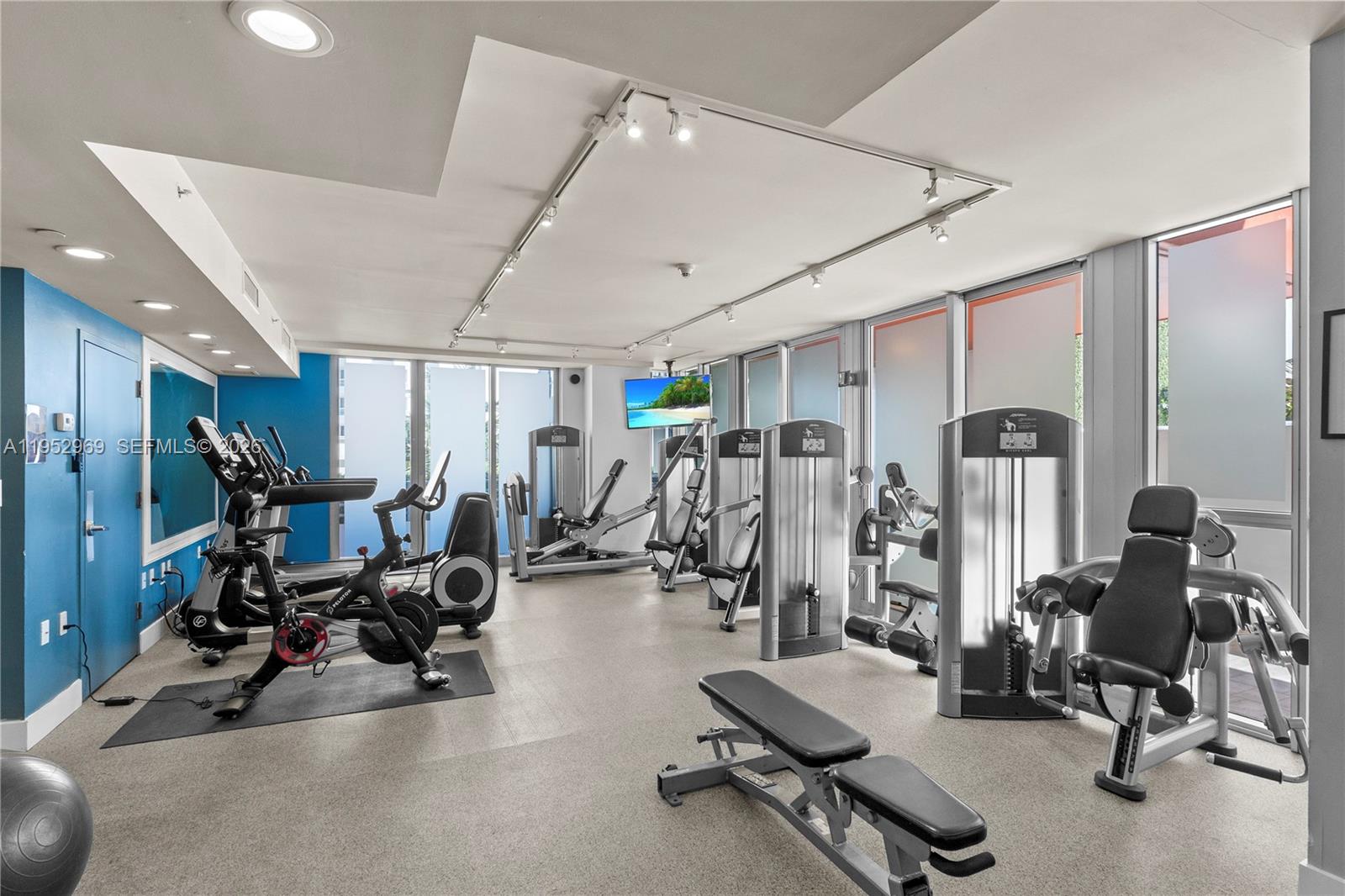 BENTLEY BEACH CONDO - Residential