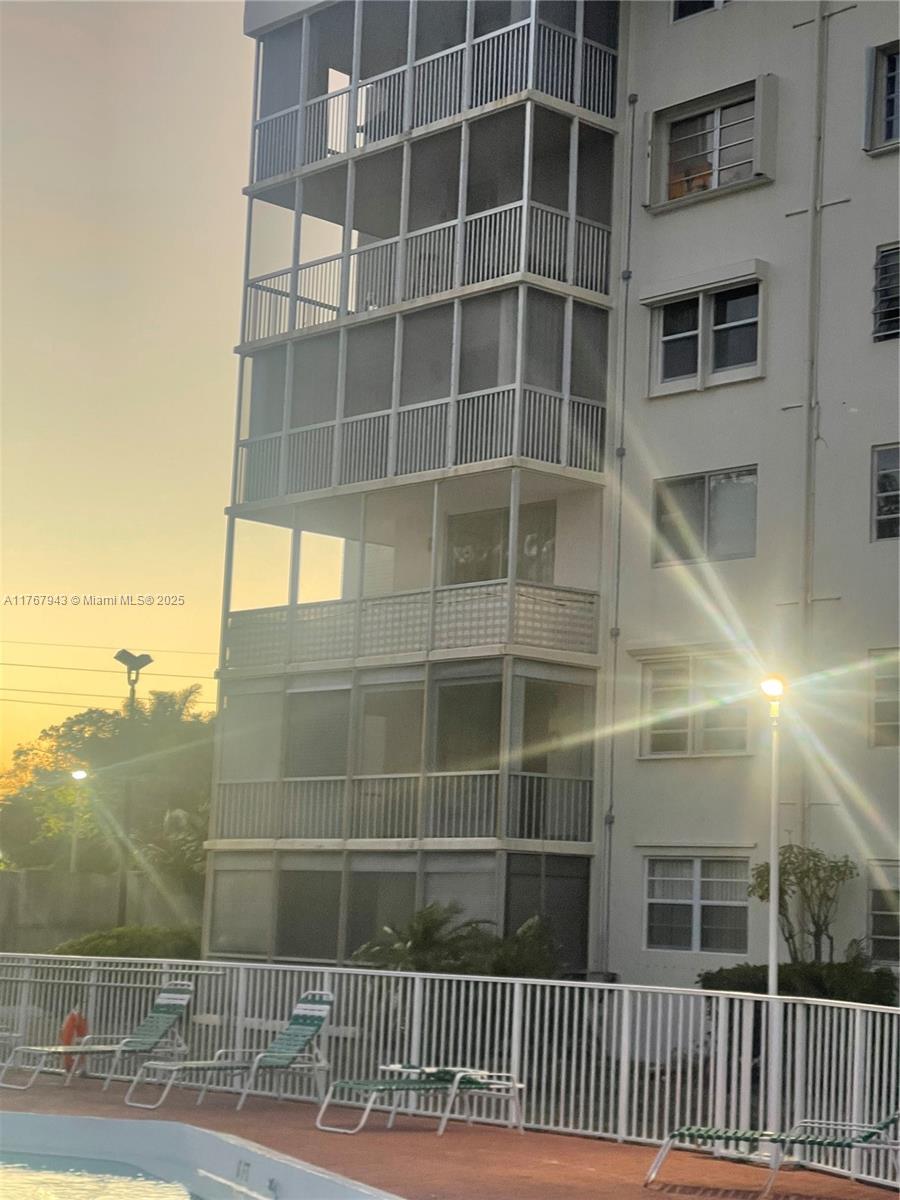 POINT EAST SEC III CONDO - Residential