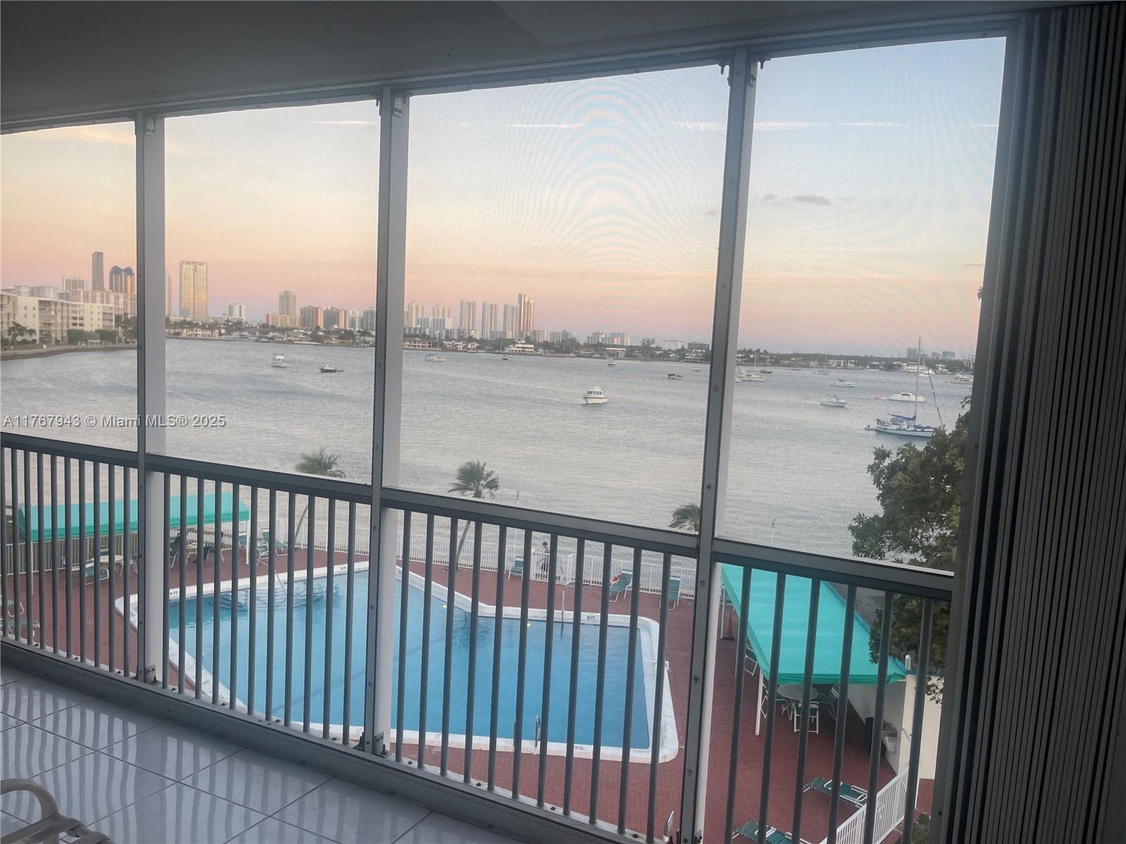 POINT EAST SEC III CONDO - Residential