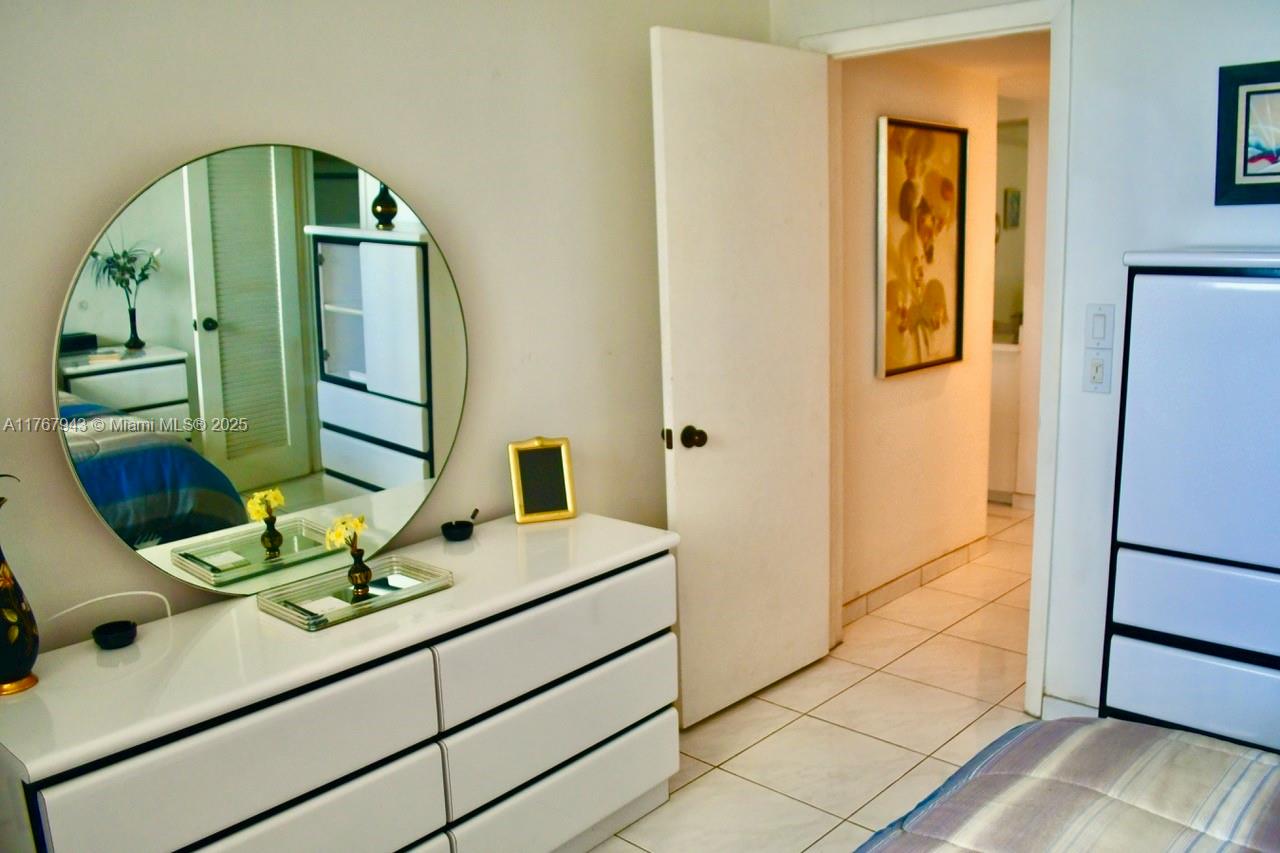 POINT EAST SEC III CONDO - Residential