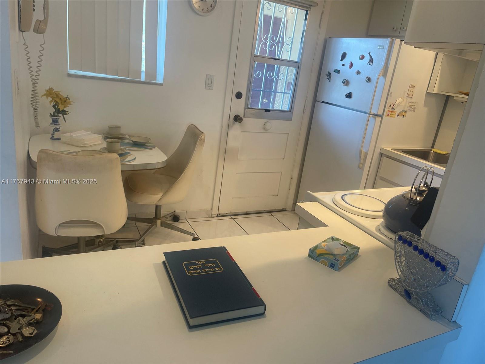 POINT EAST SEC III CONDO - Residential