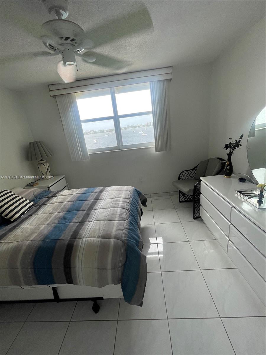 POINT EAST SEC III CONDO - Residential