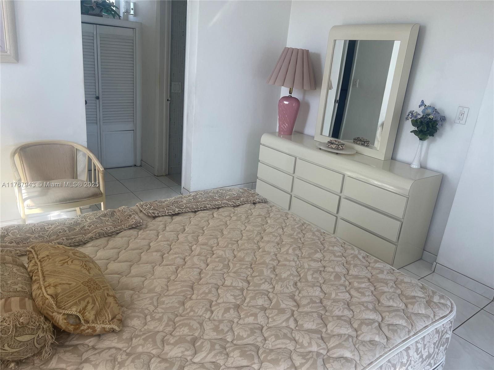 POINT EAST SEC III CONDO - Residential