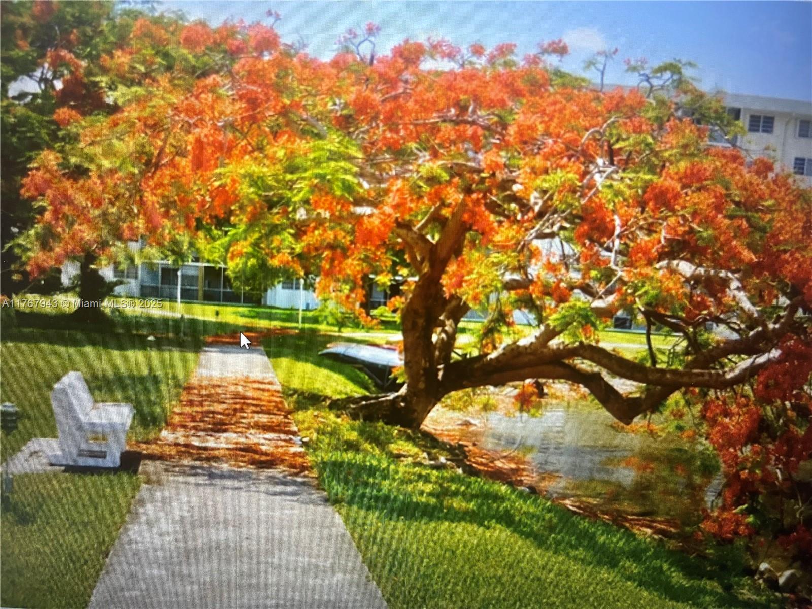 POINT EAST SEC III CONDO - Residential