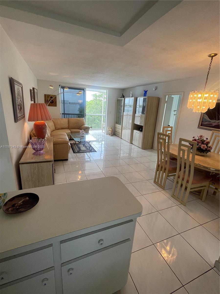 POINT EAST SEC III CONDO - Residential