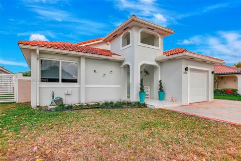 15122 NW 91st Ct Miami Lakes FL 33018
