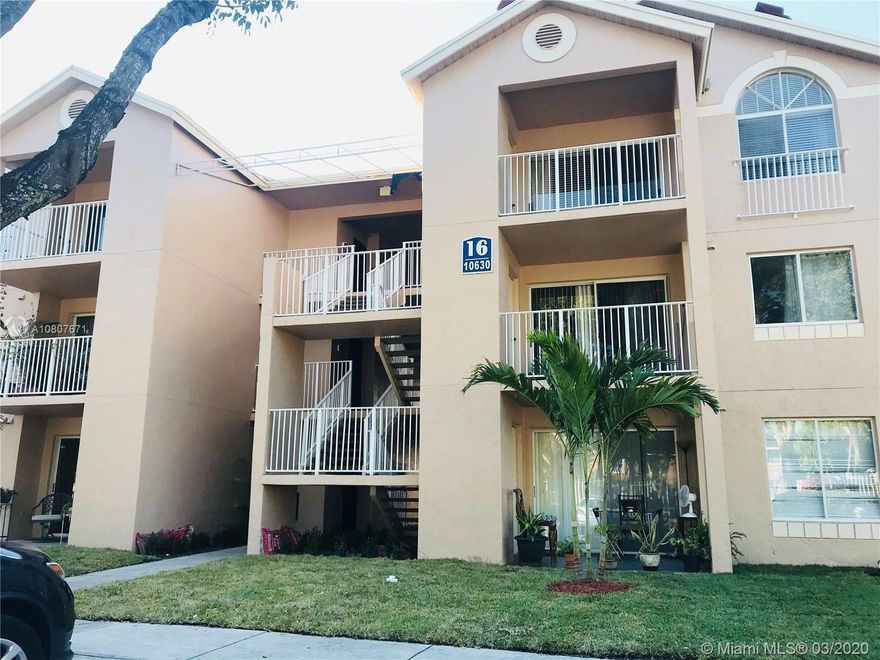 Spacious and well-kept condo overlooking pools and garden area at Royal Palm Place in the Hammocks. Features include: wood-like flooring throughout, granite counter top in kitchen, washer and dryer inside, open layout concept, large balcony with access to extra storage, and master bedroom with walk-in closet and access to the bathroom. Amenities include: gated community, child-play area, pools and clubhouse. Close to great shopping, fine dining and Tamiami airport. Building have been recently painted and new awnings installed. Building has no elevators. Investors: Tenants already in place and loving it; living month-to-month. Community has no reserves and no special assessments.