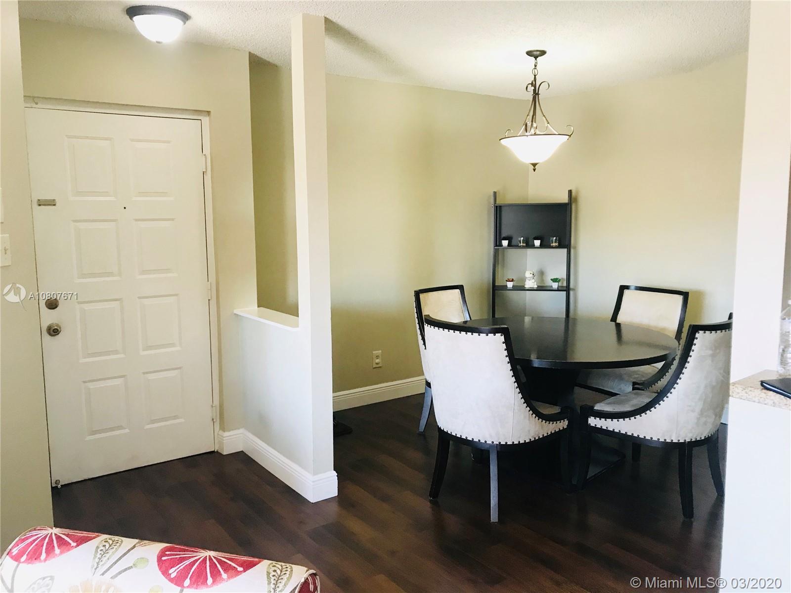 ROYAL PALM PLACE - Residential