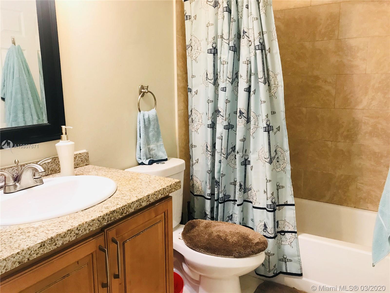 ROYAL PALM PLACE - Residential