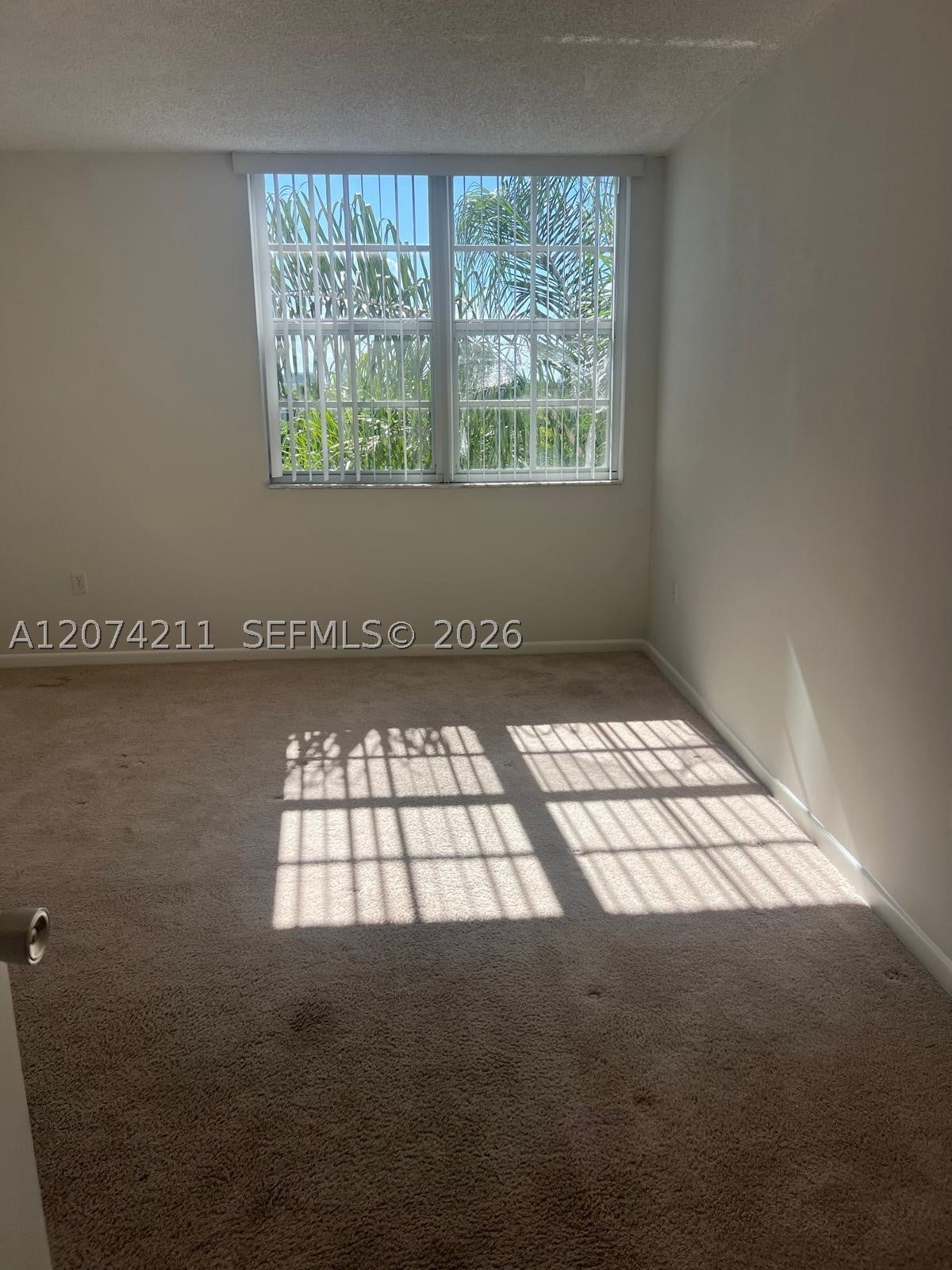19601 E Country Club Dr 7603