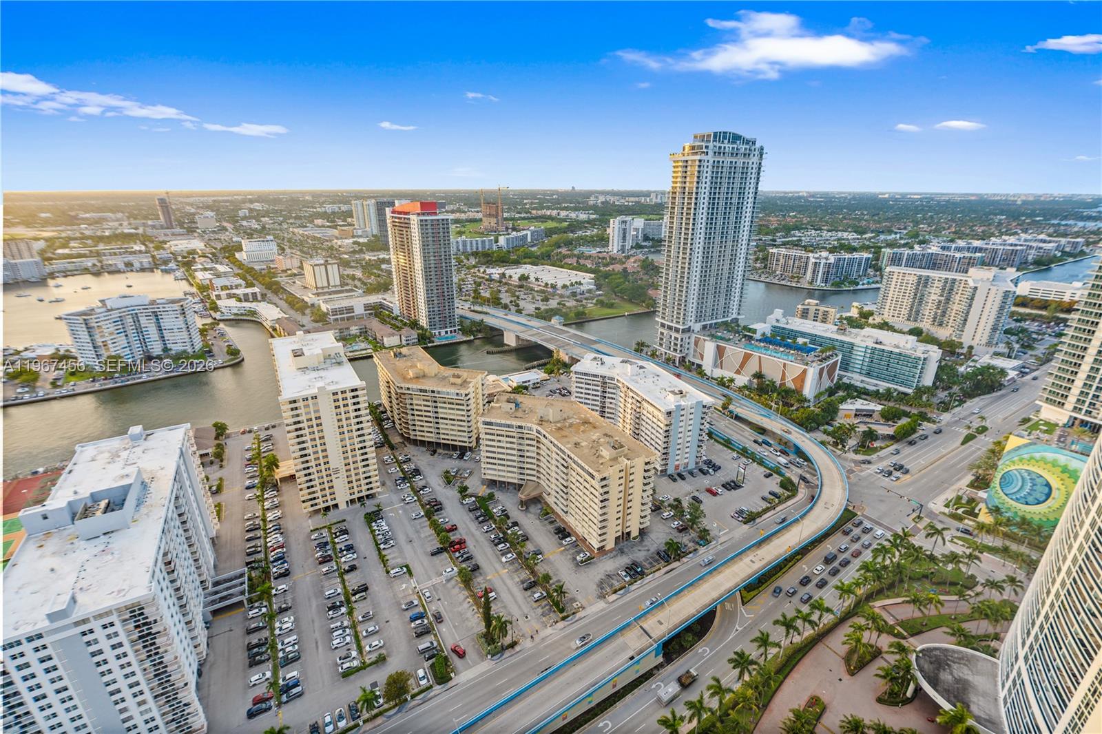 BEACH CLUB CONDO - Residential