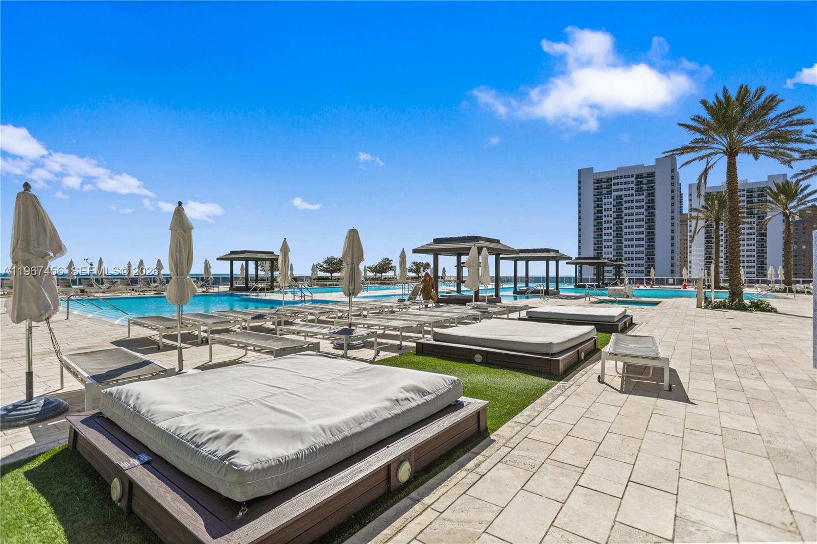 BEACH CLUB CONDO - Residential