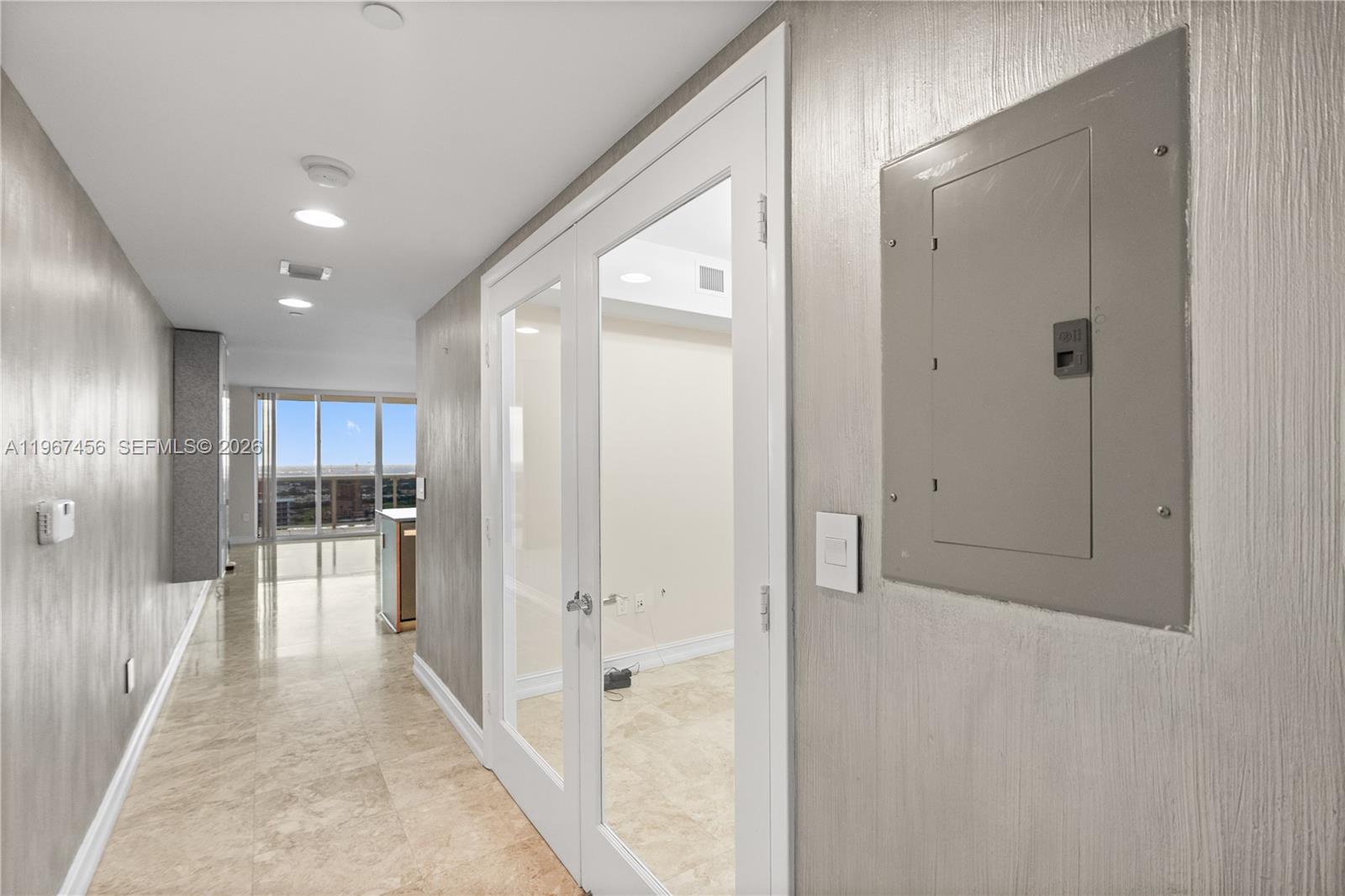 BEACH CLUB CONDO - Residential