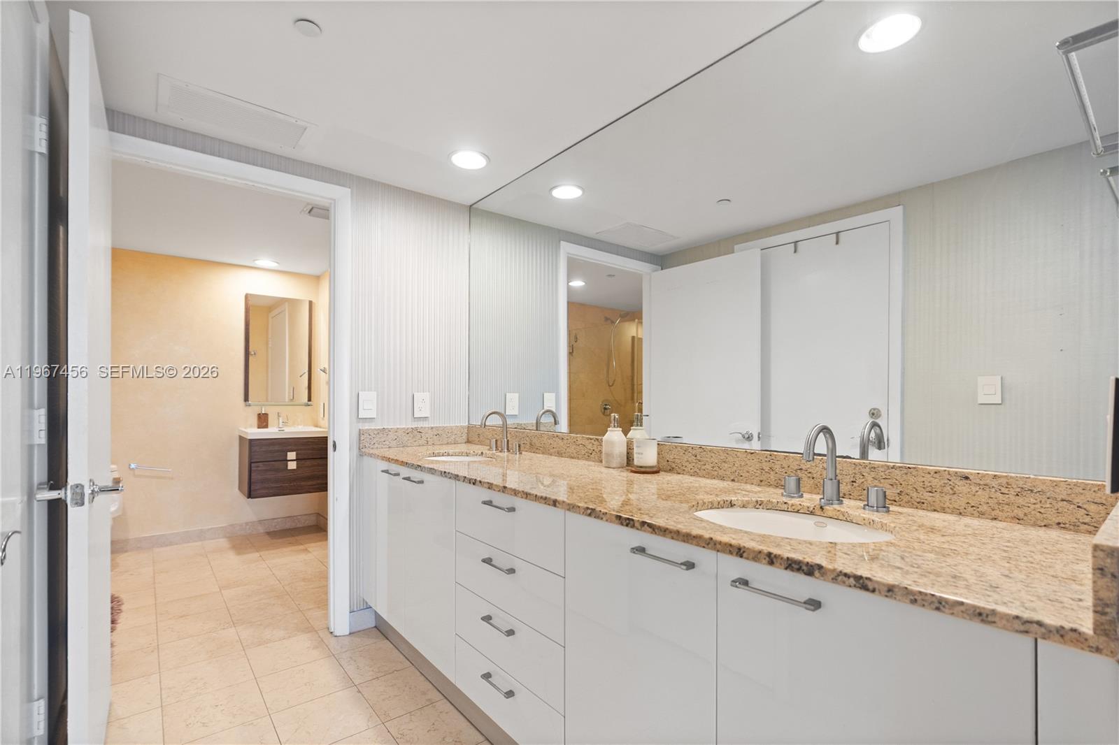 BEACH CLUB CONDO - Residential