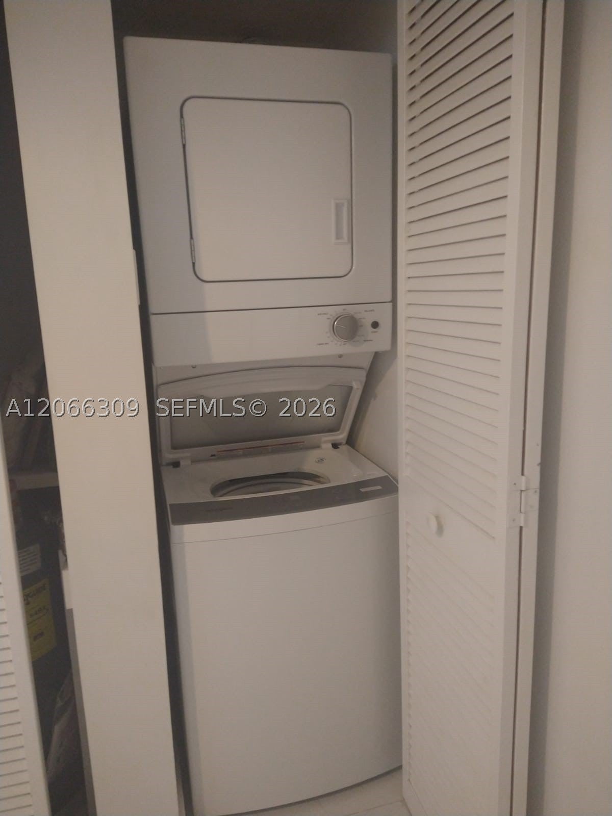 9341 Collins Ave 303