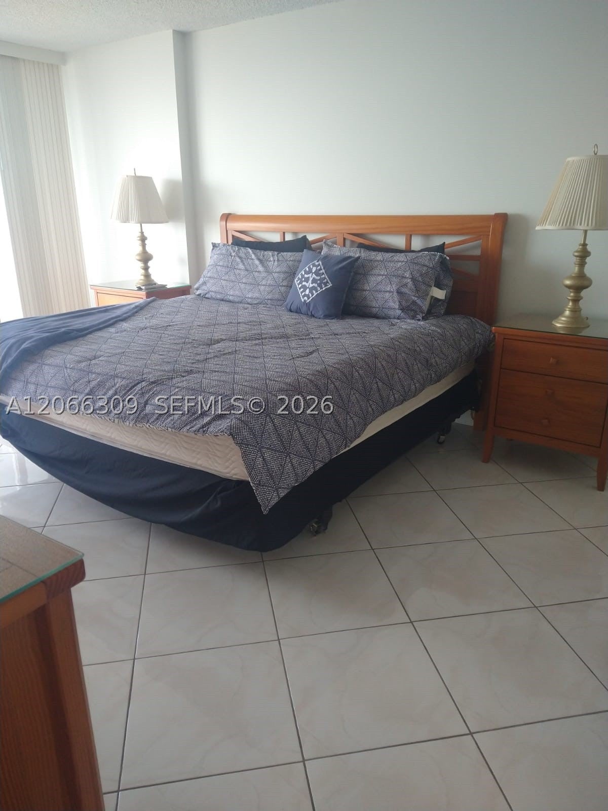 9341 Collins Ave 303