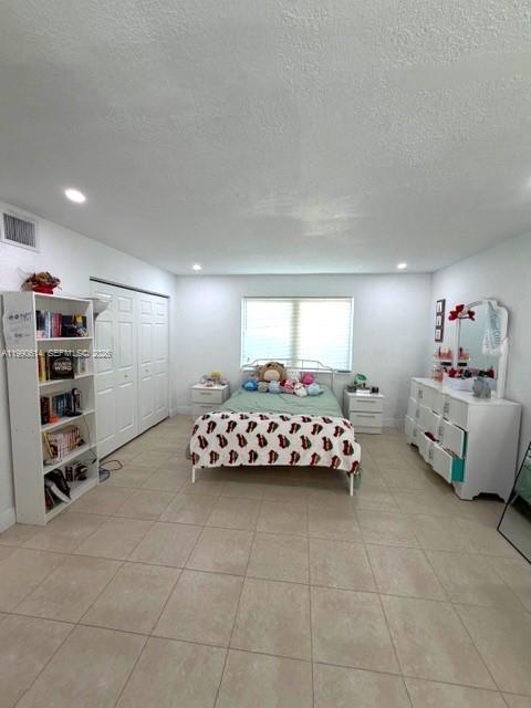 BUNCHE PARK - Residential