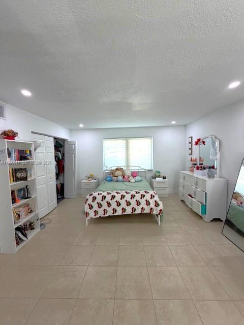 BUNCHE PARK - Residential