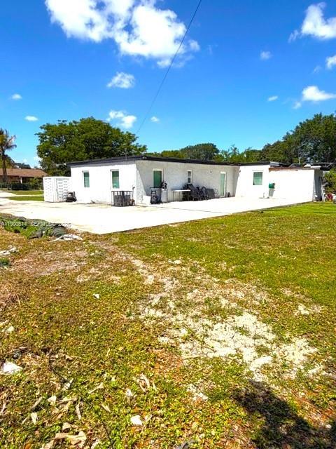 BUNCHE PARK - Residential