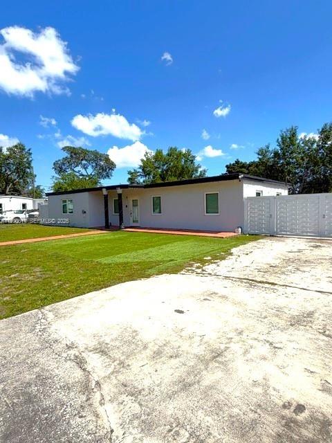 BUNCHE PARK - Residential