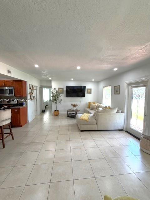 BUNCHE PARK - Residential