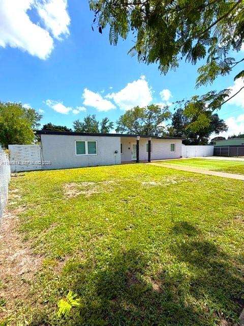 BUNCHE PARK - Residential