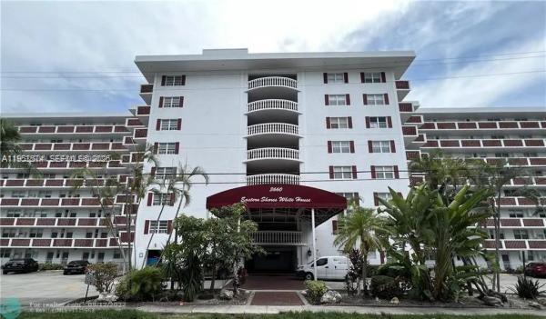 EASTERN SHORES WHITE HOUSE - Residential