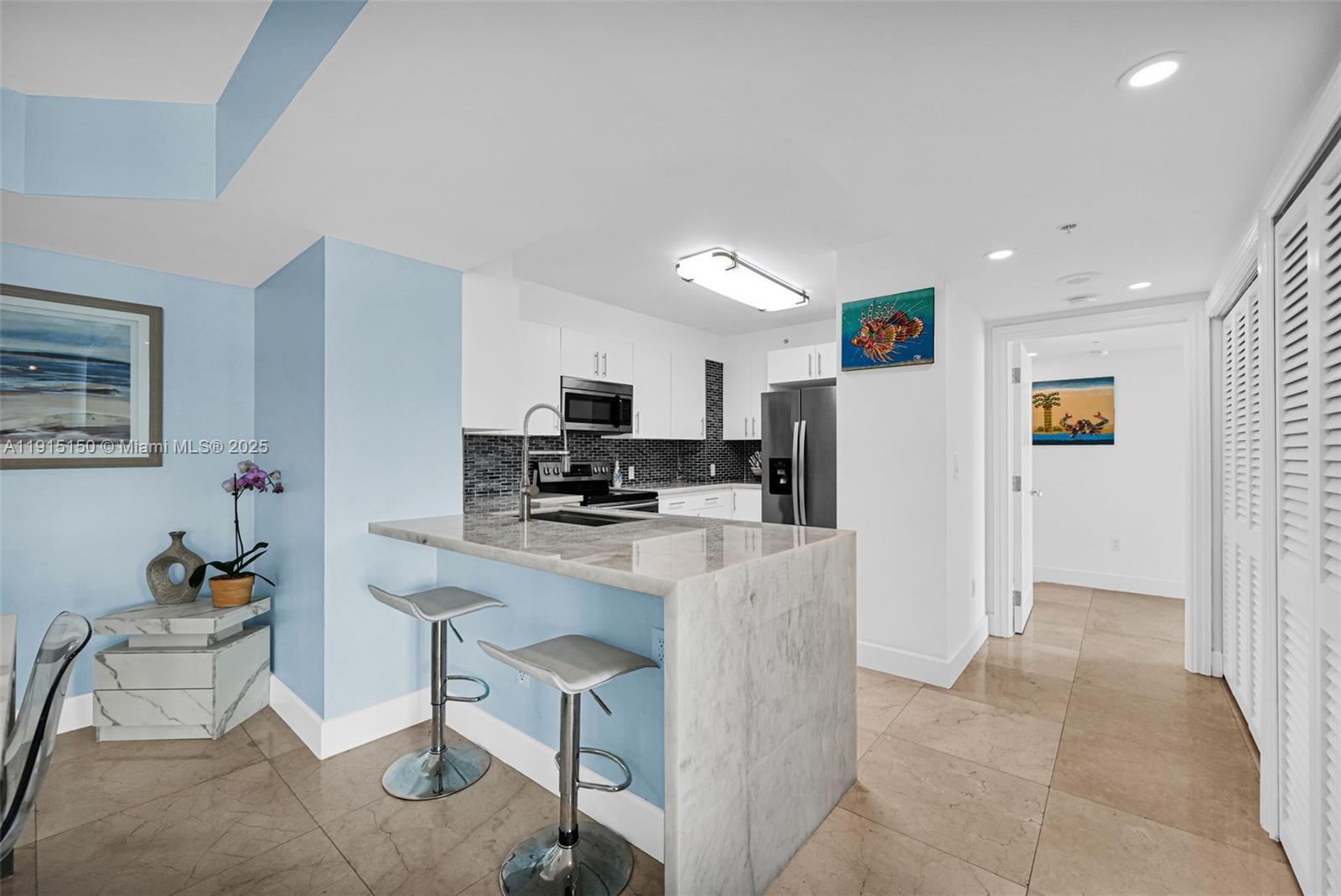 THE MARK ON BRICKELL COND - Residential