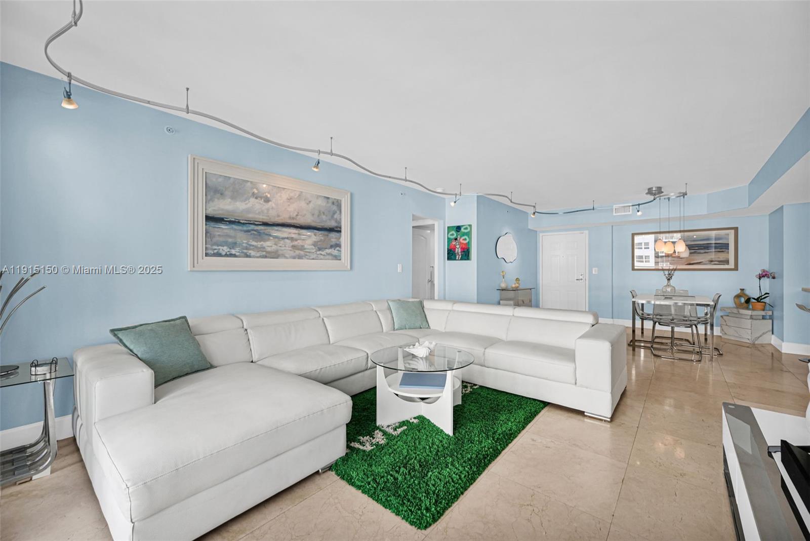 THE MARK ON BRICKELL COND - Residential