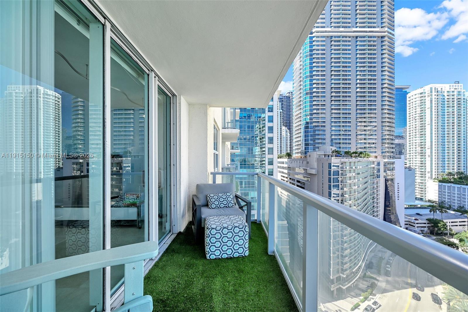 THE MARK ON BRICKELL COND - Residential