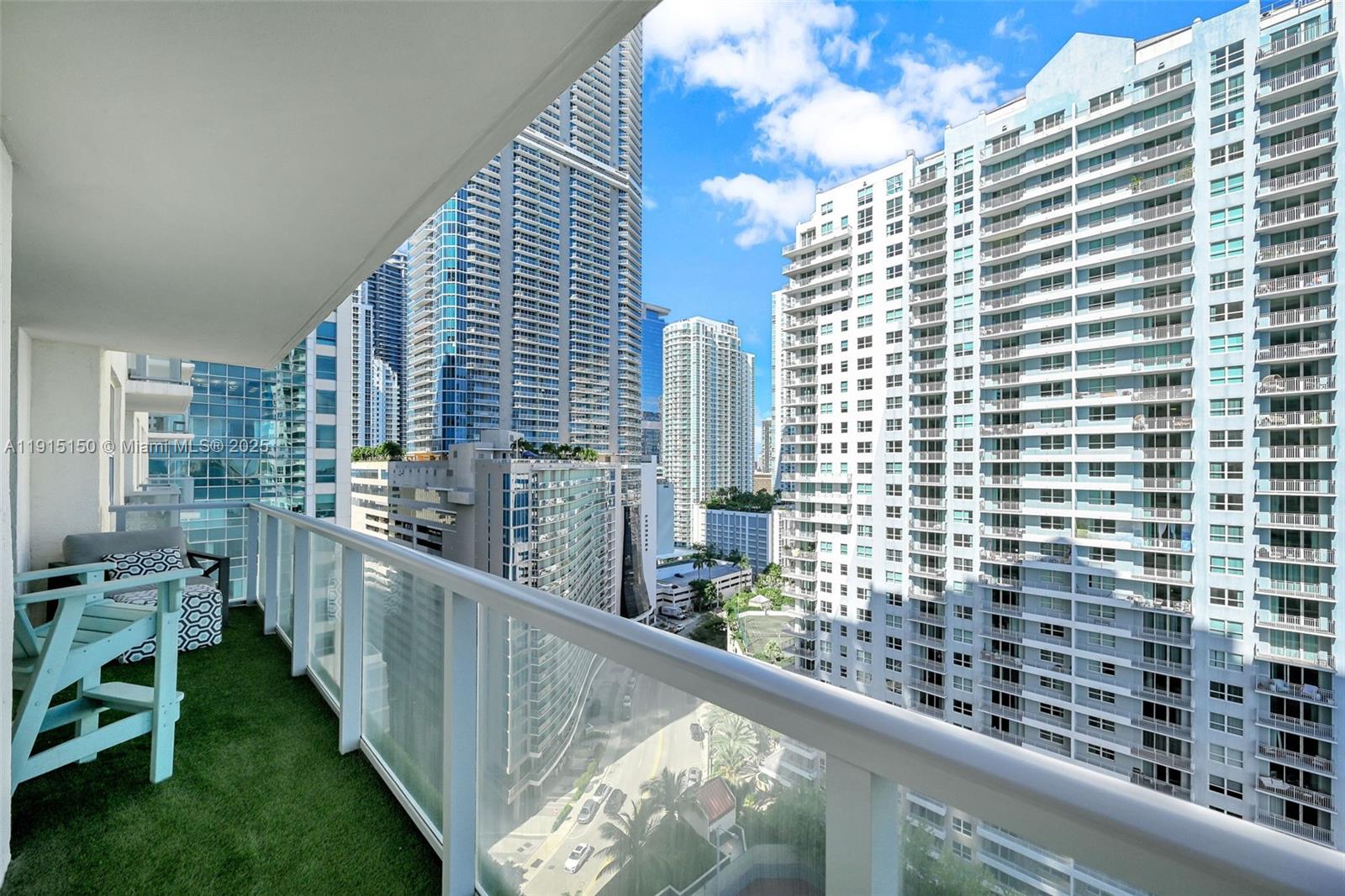 THE MARK ON BRICKELL COND - Residential