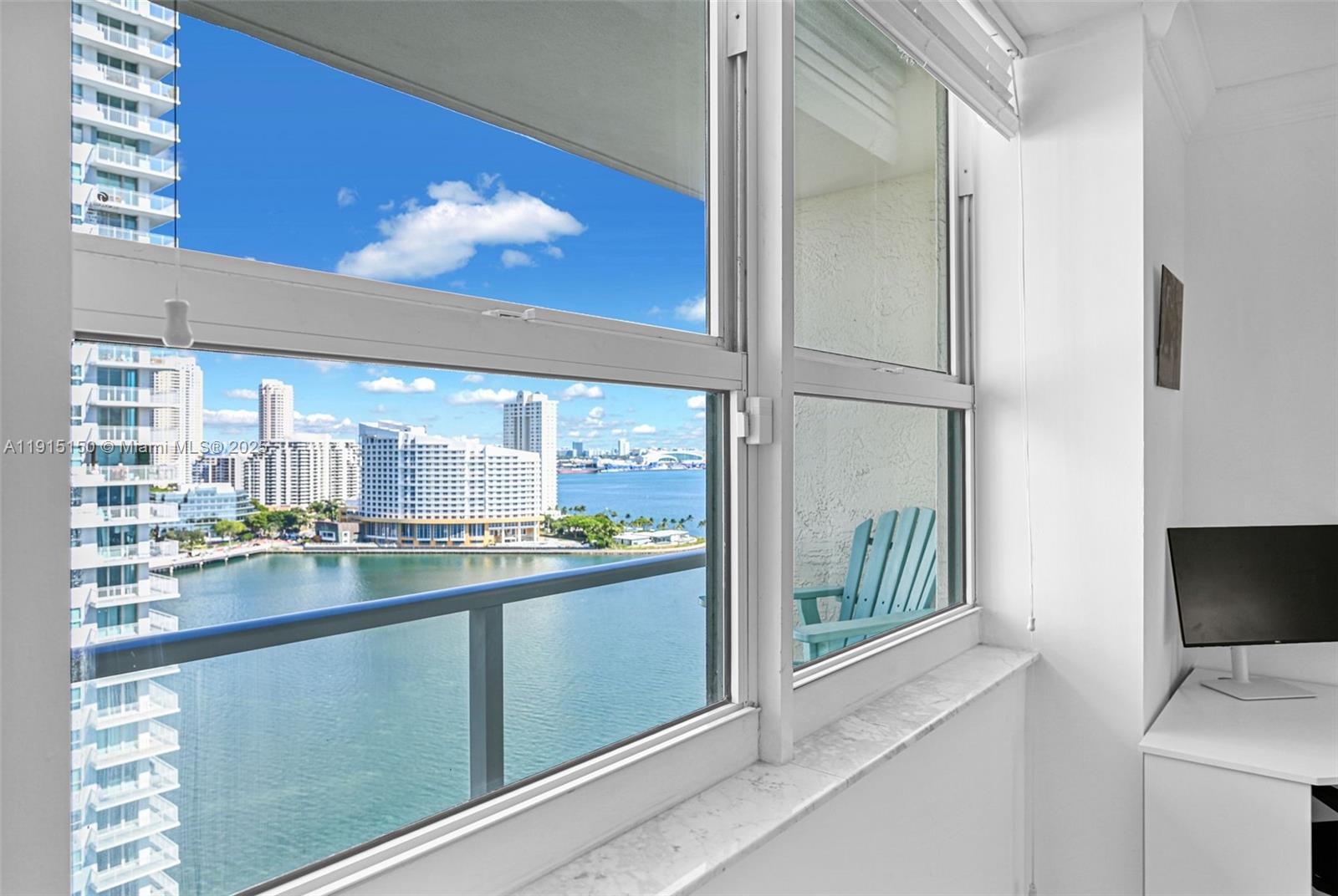 THE MARK ON BRICKELL COND - Residential