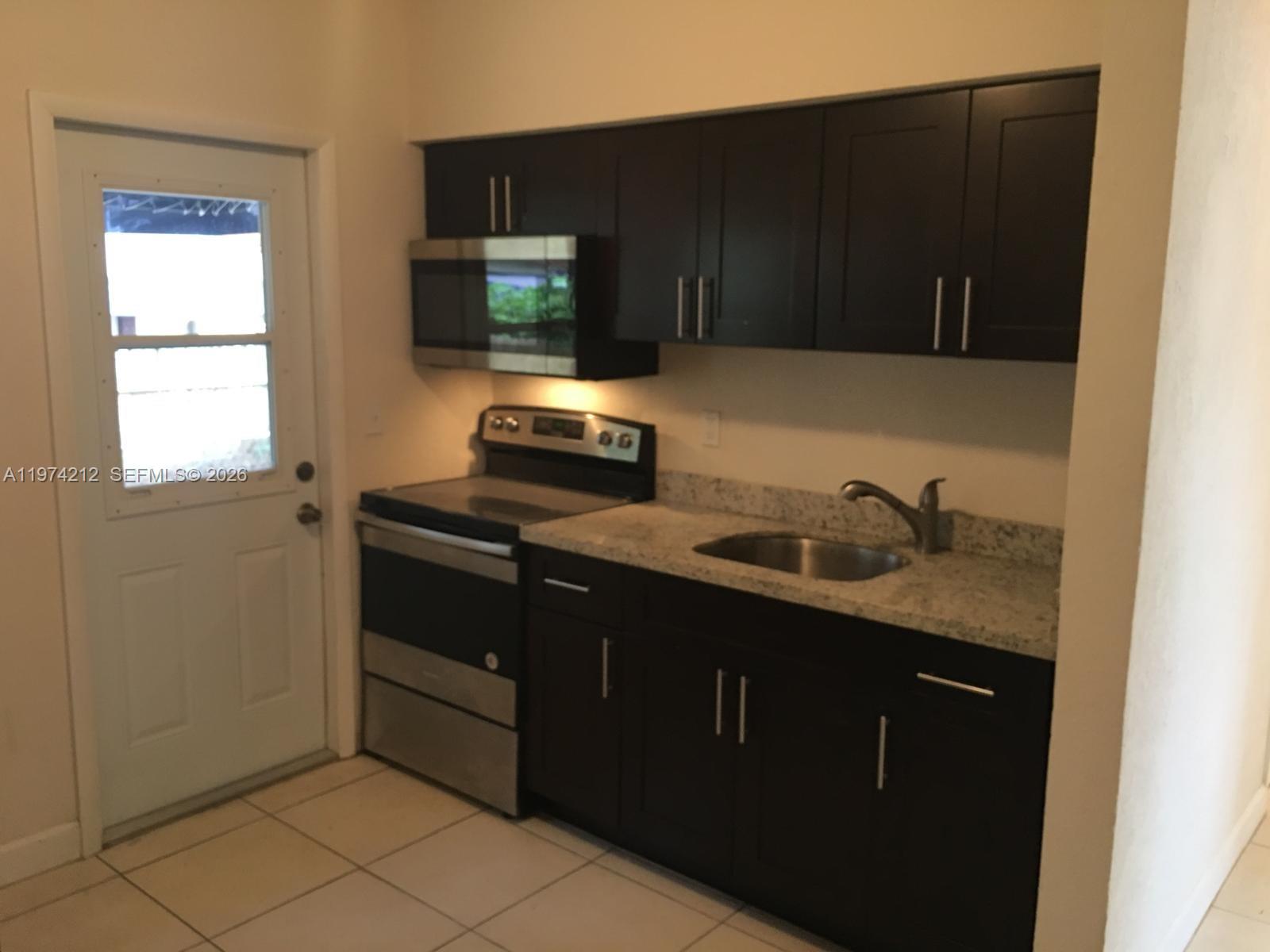 WESTLAWN-CORRECTED PLAT - Residential Income