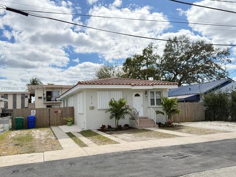 5710 SW 3rd St Miami FL 33144