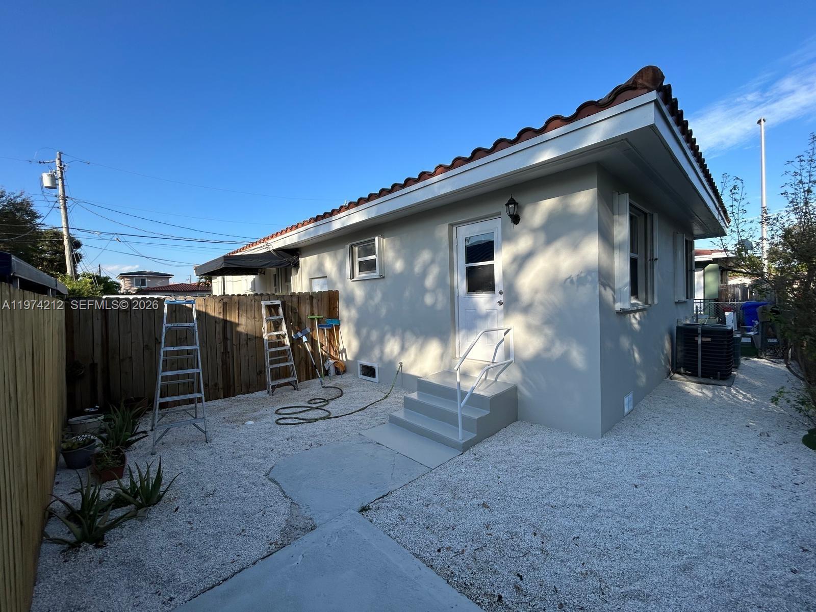 WESTLAWN-CORRECTED PLAT - Residential Income