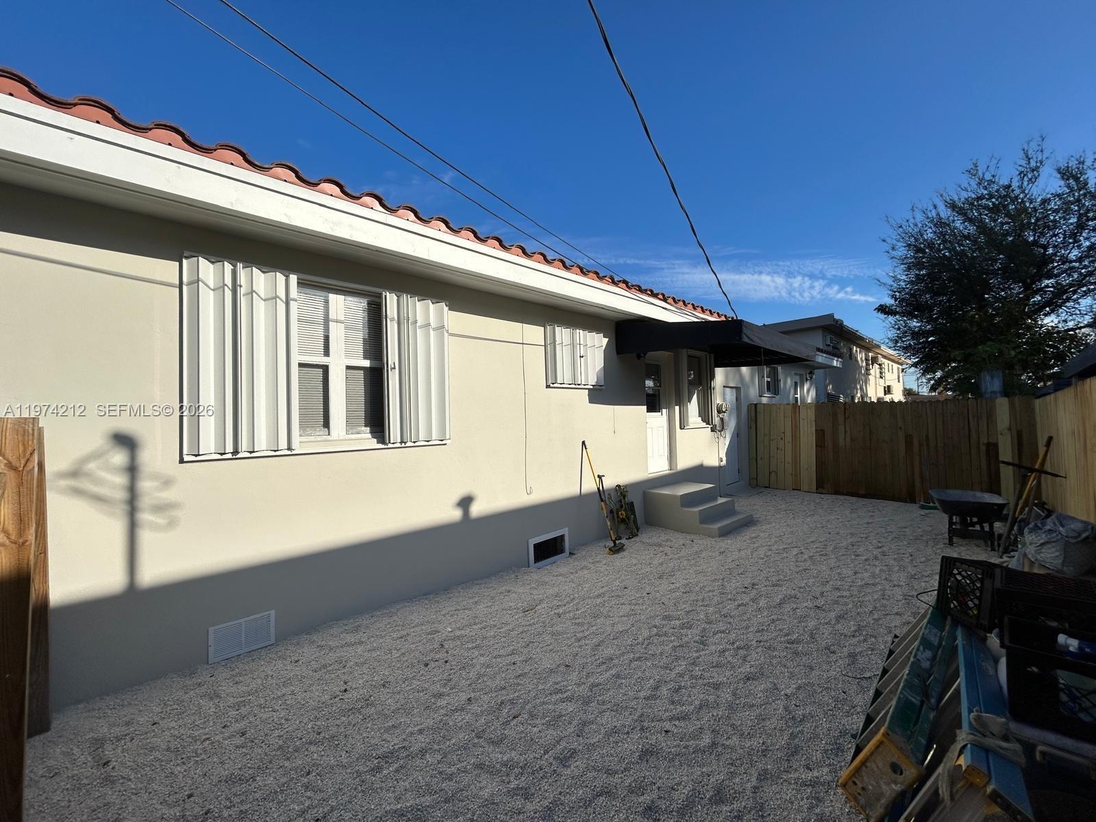 WESTLAWN-CORRECTED PLAT - Residential Income