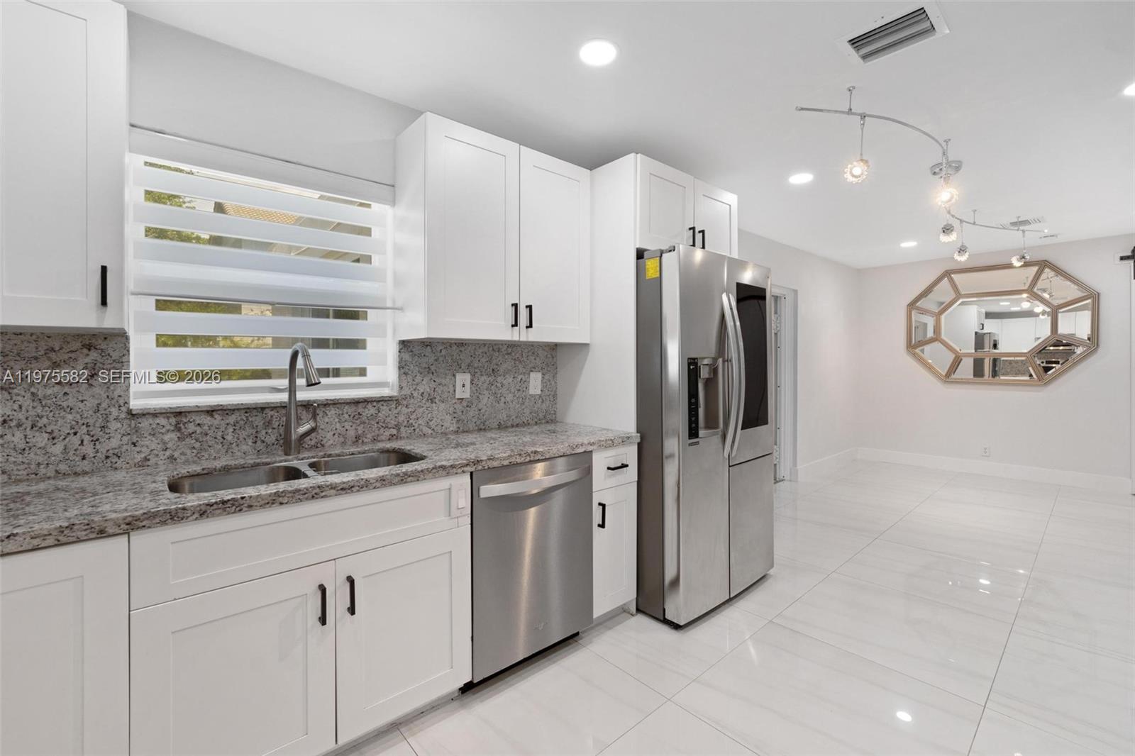 CORAL MANOR FOURTH ADD - Residential