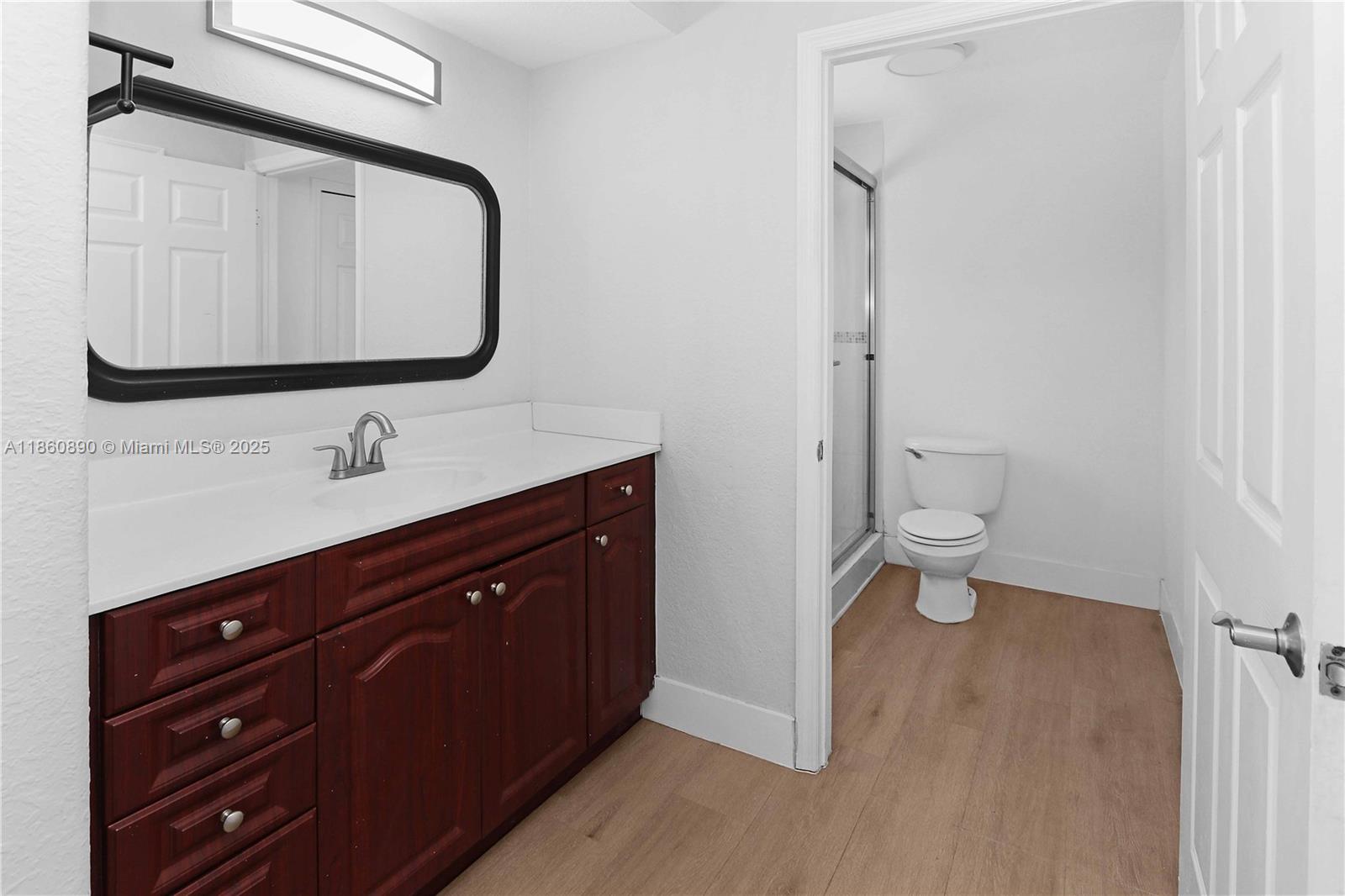 DORAL GRAND CONDO - Residential