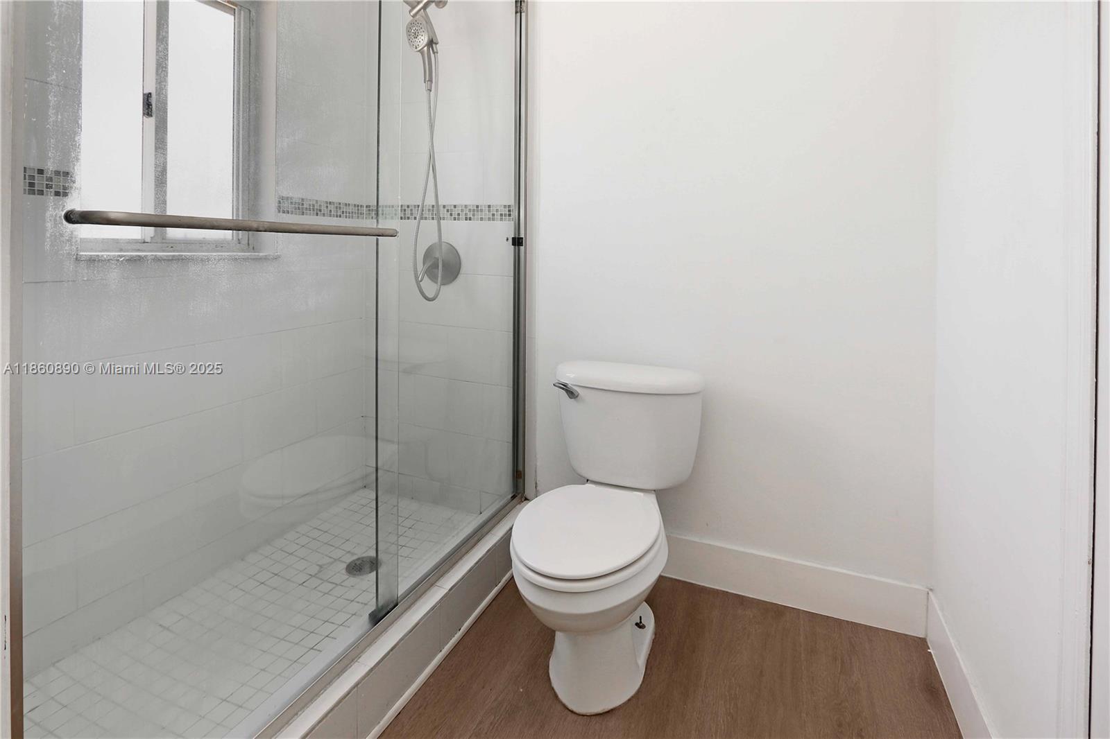 DORAL GRAND CONDO - Residential