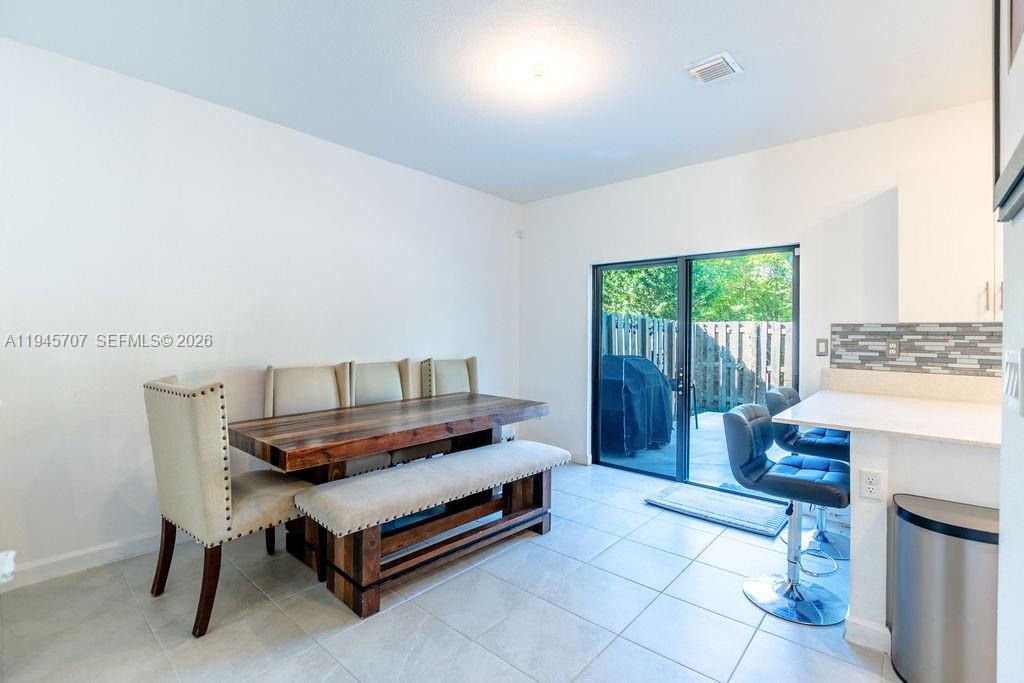 SILVER PALM RESIDENTIAL H - Residential