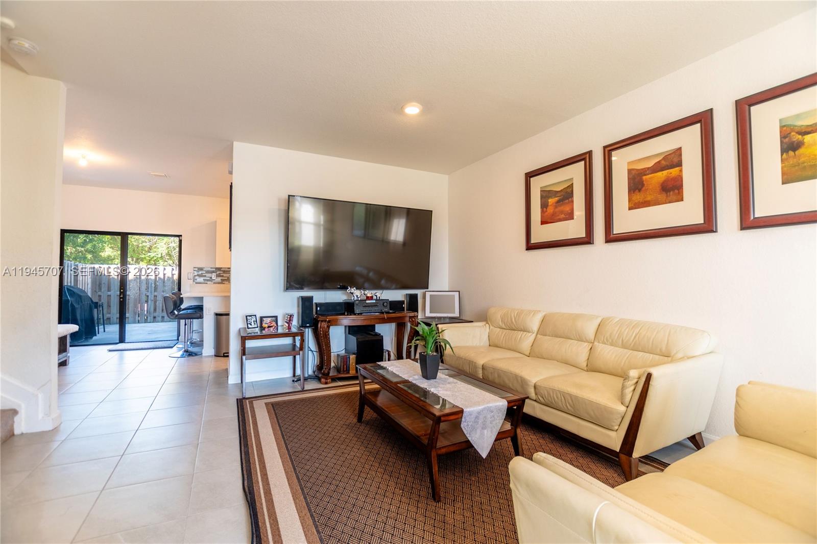 SILVER PALM RESIDENTIAL H - Residential