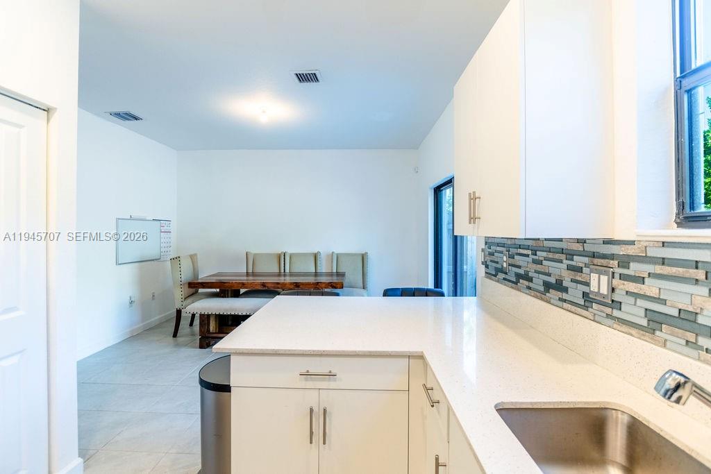 SILVER PALM RESIDENTIAL H - Residential