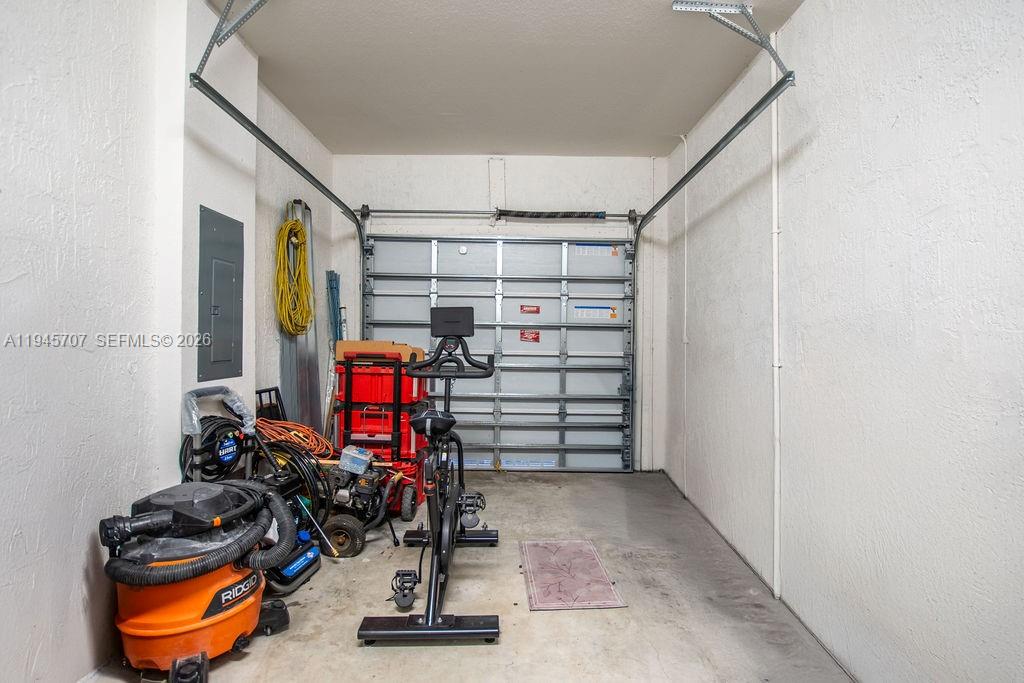 SILVER PALM RESIDENTIAL H - Residential